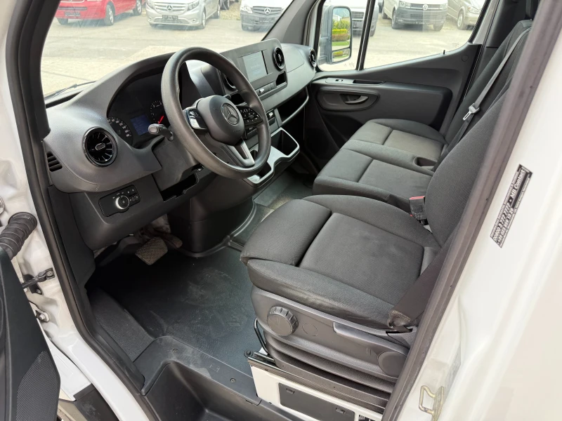 Mercedes-Benz Sprinter 519 419CDI до 3.5т. Клима Euro 6 2броя, снимка 11 - Бусове и автобуси - 50611898