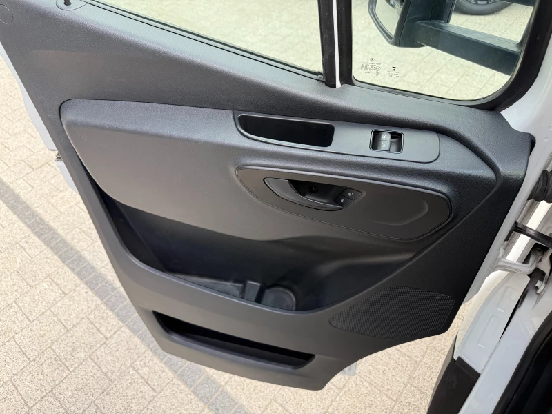 Mercedes-Benz Sprinter 519 419CDI до 3.5т. Клима Euro 6 2броя, снимка 13 - Бусове и автобуси - 50611898