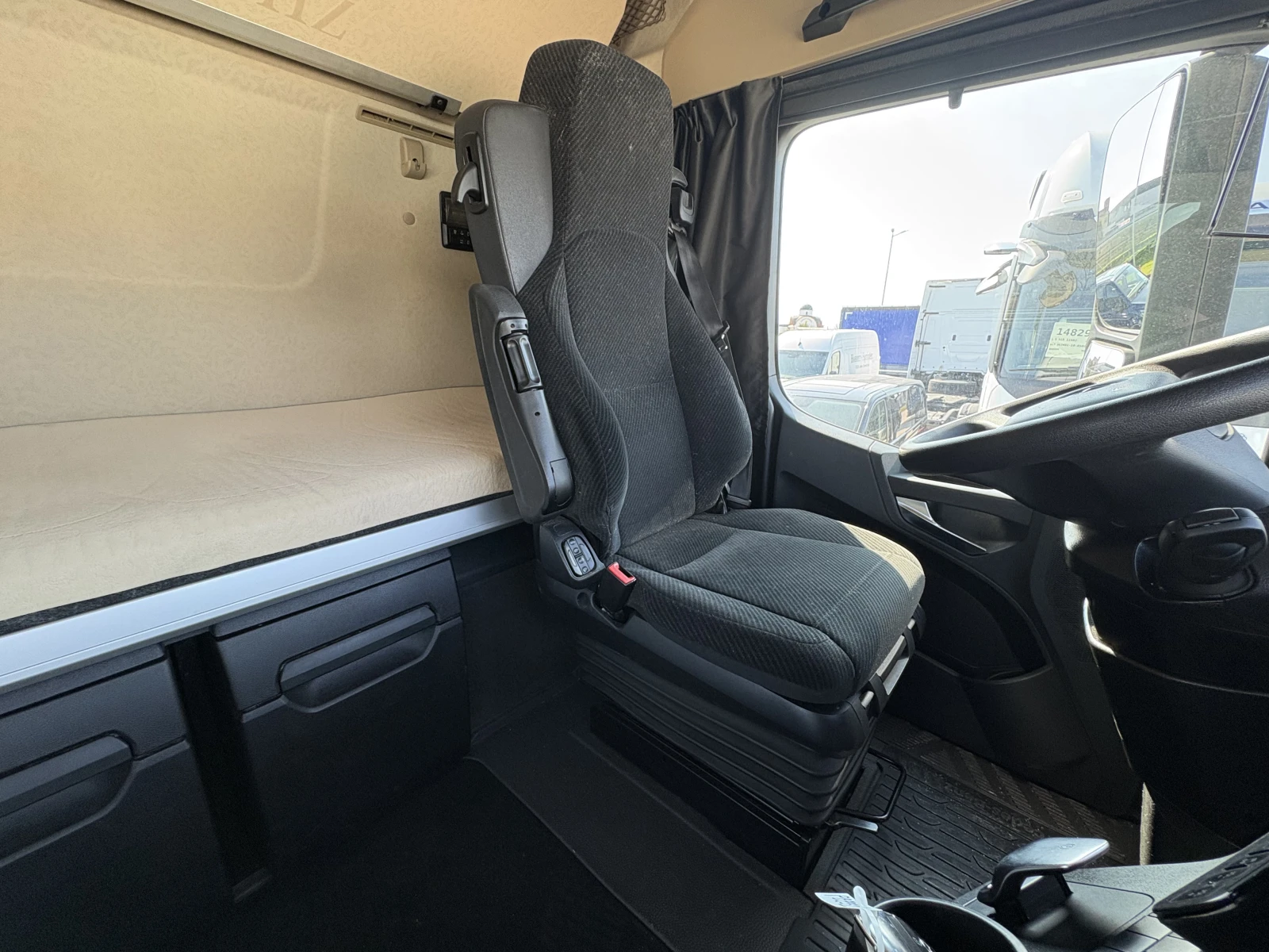 Mercedes-Benz Actros 1845 LS 4x2, снимка 12 - Камиони - 53779867