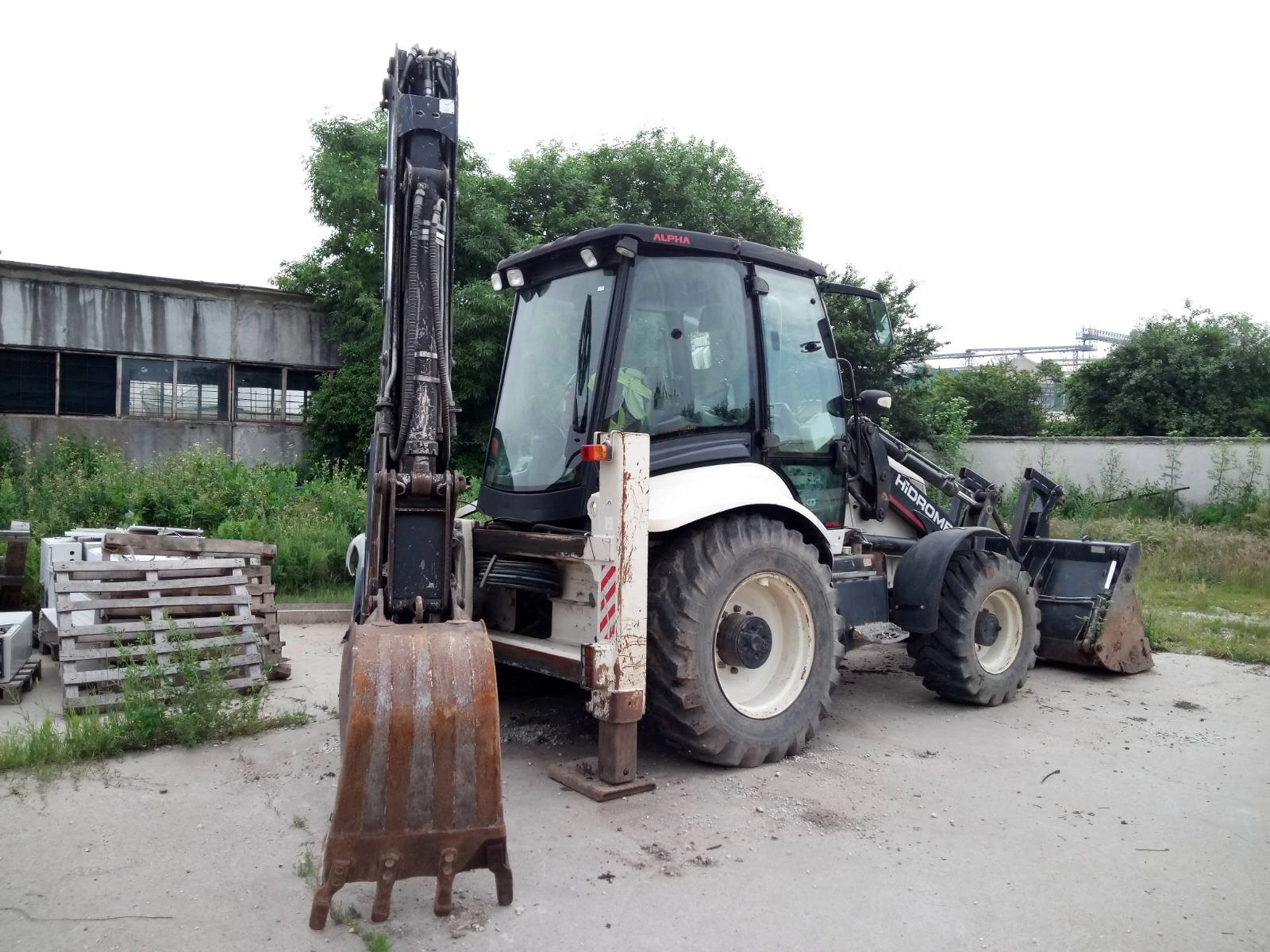 Багер Hidromek 102S, снимка 2 - Индустриална техника - 54882010