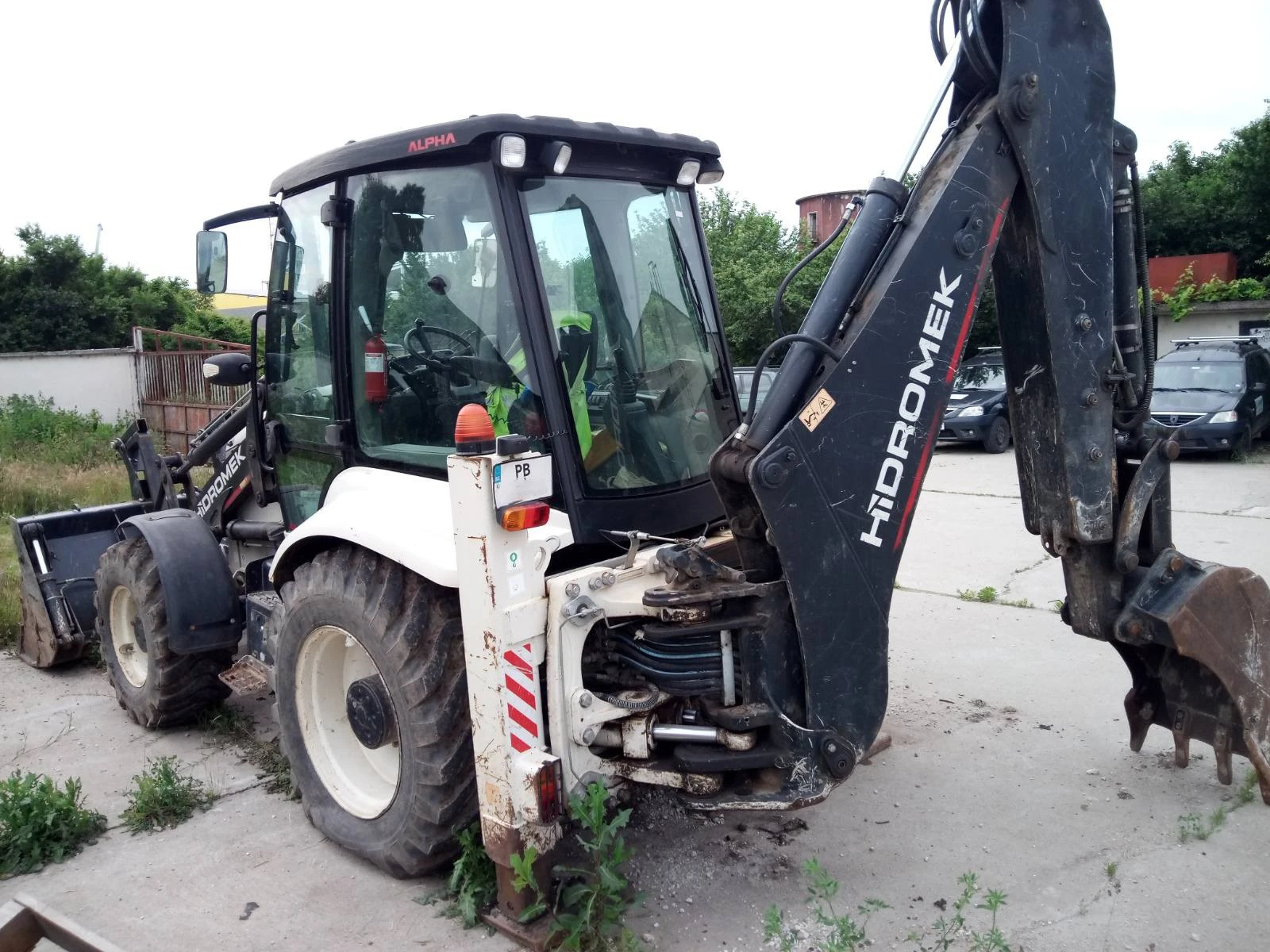 Багер Hidromek 102S, снимка 3 - Индустриална техника - 54882010