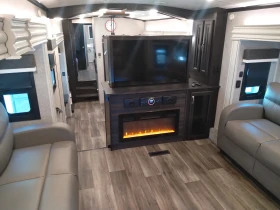  Jayco North Point 382FLRB | Mobile.bg    9