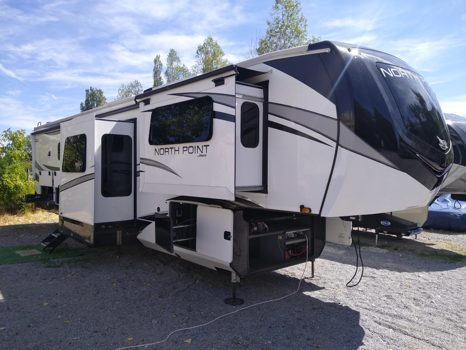  Jayco North Point  | Mobile.bg   1