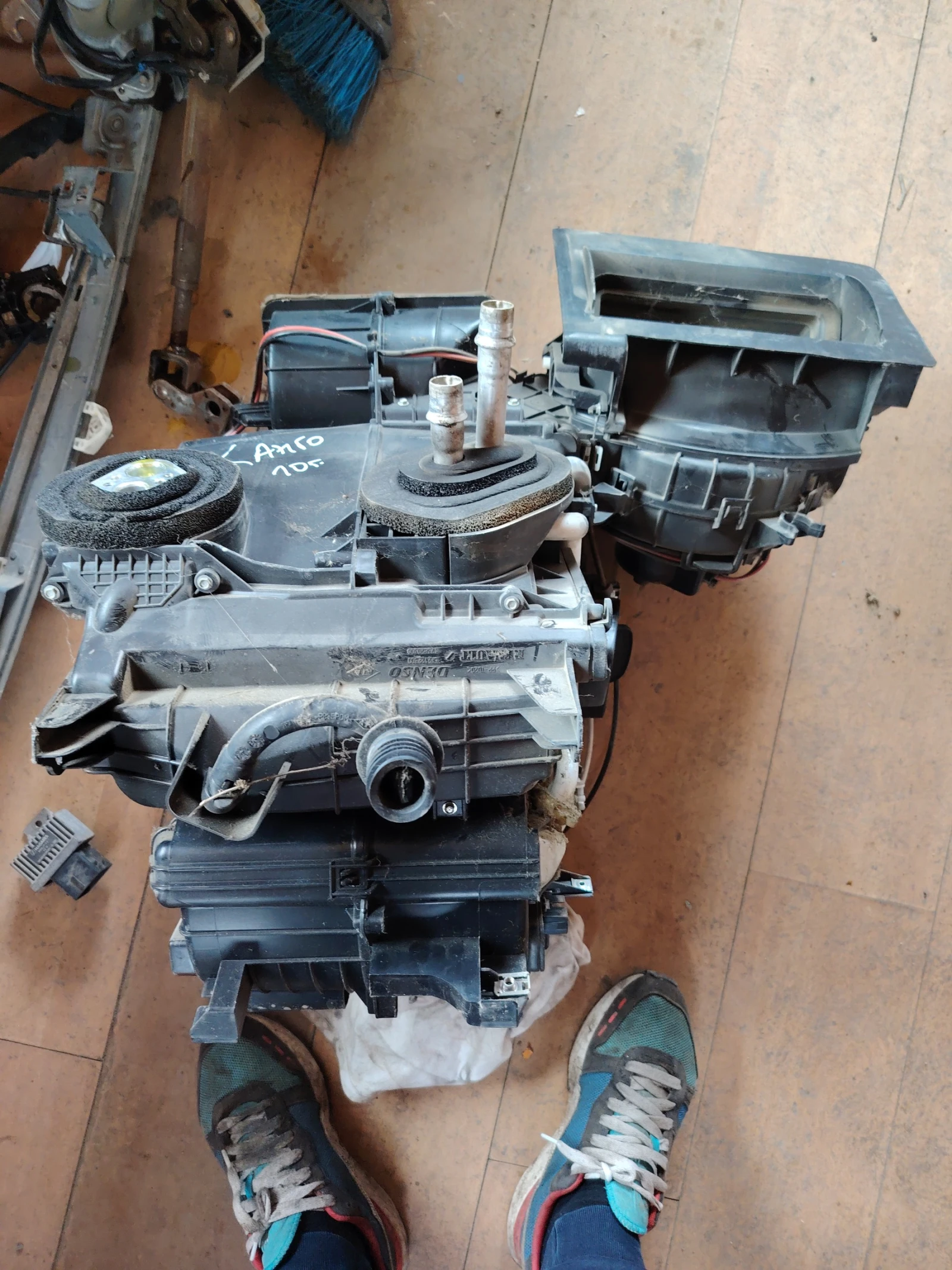 8200447412 ����� �� ����� �� ���� ����� 2012� | Mobile.bg � ����������� 2