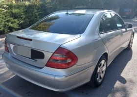 Mercedes-Benz E 220, снимка 4