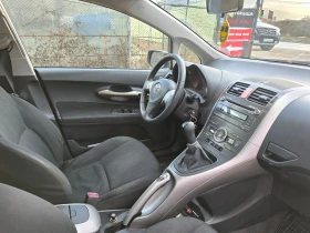 Toyota Auris 1.6i/Лизинг, снимка 13