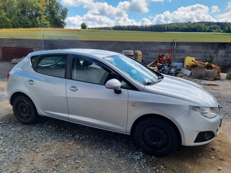 Seat Ibiza 1.2Tsi НА ЧАСТИ, снимка 1 - Автомобили и джипове - 47295020