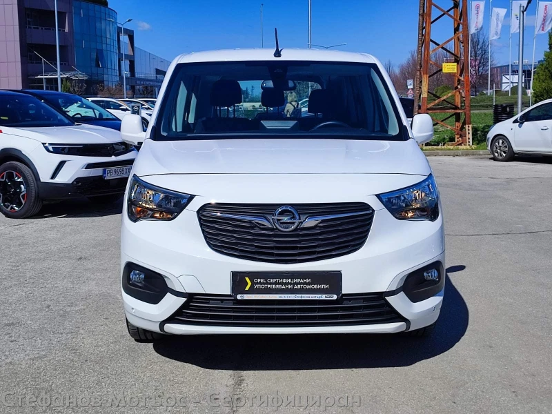 Opel Combo Life XL Edition 1.2 Бензин (110HP) MT6, снимка 2 - Автомобили и джипове - 44843372