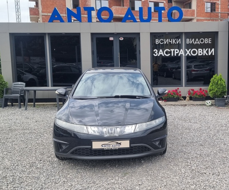 Honda Civic 1.8 i-VTEC, снимка 2 - Автомобили и джипове - 46471743