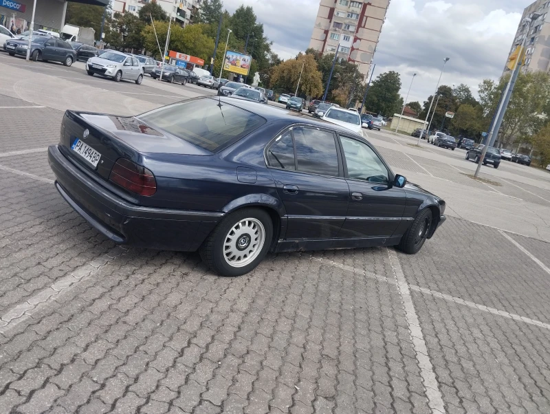 BMW 730, снимка 3 - Автомобили и джипове - 47838487