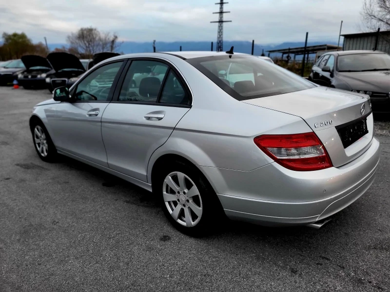 Mercedes-Benz C 200 AVTOMAT, снимка 7 - Автомобили и джипове - 47910119