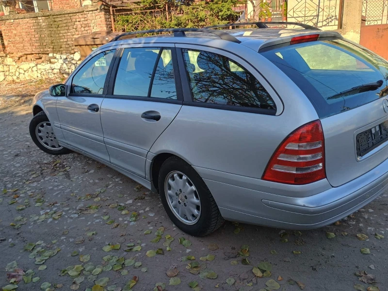 Mercedes-Benz C 180, снимка 6 - Автомобили и джипове - 48140454