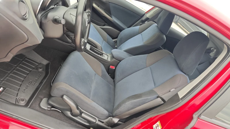 Honda Civic NAV/DVD/KAM/ШАМПИОН 05-2010г/ДВИГАТЕЛ НА ГОДИНАТА, снимка 16 - Автомобили и джипове - 48277670