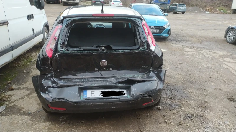 Fiat Punto, снимка 8 - Автомобили и джипове - 48448045