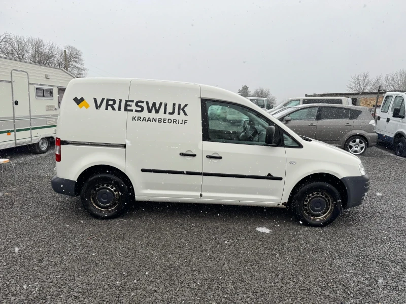 VW Caddy 1.9тди 105к.с, снимка 4 - Автомобили и джипове - 48473200