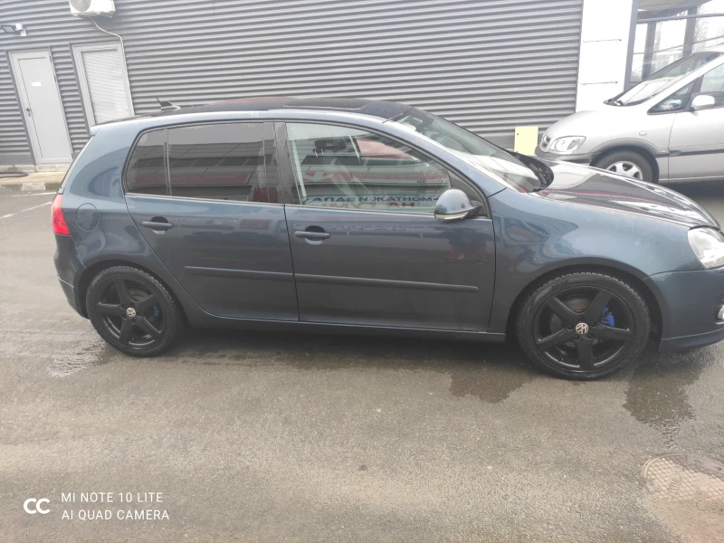 VW Golf 2.0, снимка 6 - Автомобили и джипове - 48477087