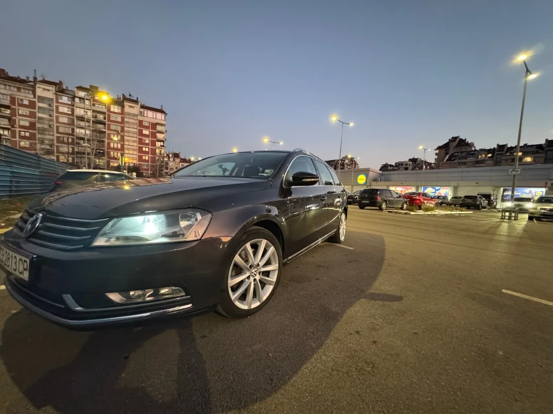 VW Passat, снимка 11 - Автомобили и джипове - 48557888