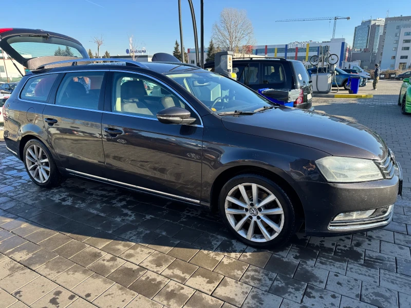 VW Passat, снимка 2 - Автомобили и джипове - 48557888