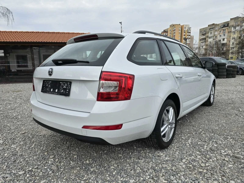 Skoda Octavia 1.6TDI, снимка 4 - Автомобили и джипове - 49457693