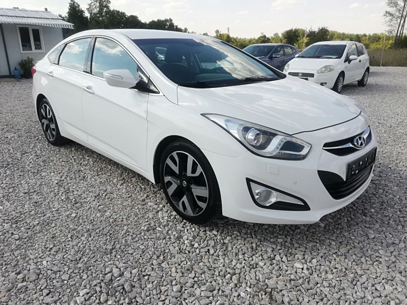 Hyundai I40 1.7CRDI KLIMA AVTOMATIK, снимка 9 - Автомобили и джипове - 51327557