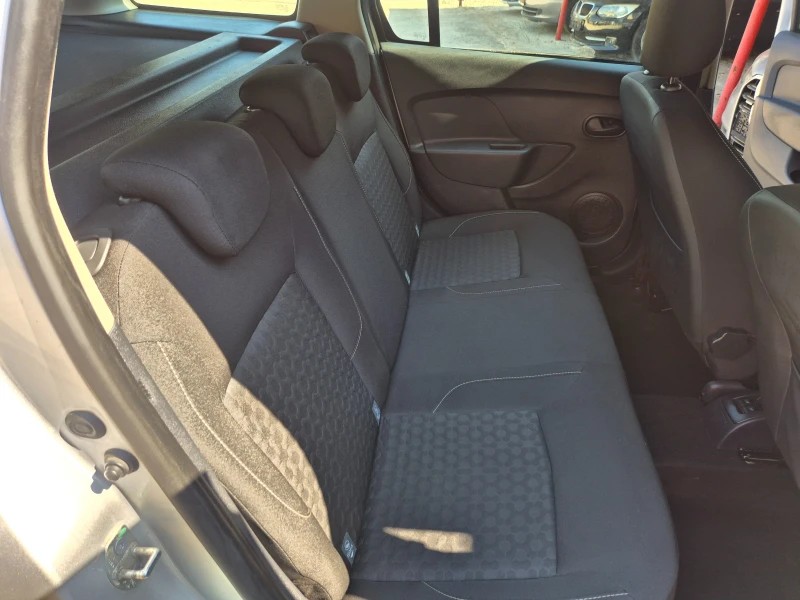 Dacia Logan 1.5TDCI , NAVI, , снимка 12 - Автомобили и джипове - 51339221