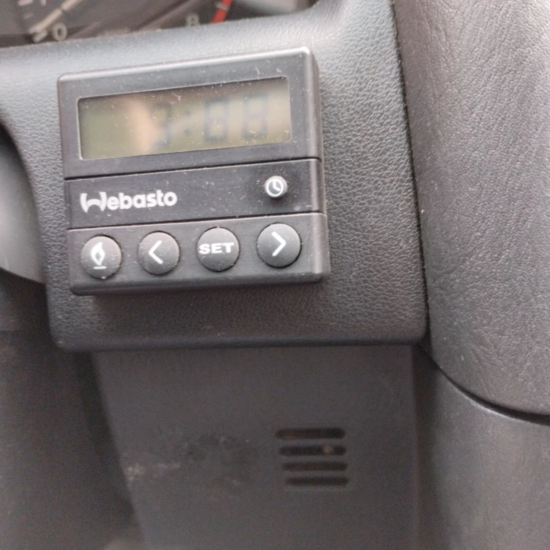 Mazda 626, снимка 4 - Автомобили и джипове - 52031786