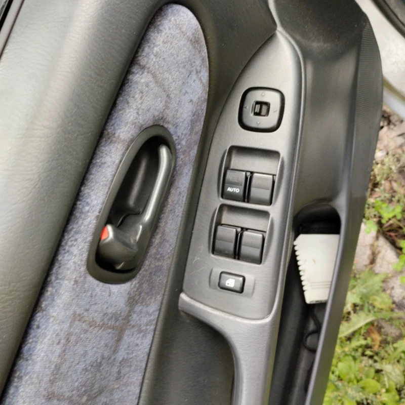 Mazda 626, снимка 6 - Автомобили и джипове - 52031786