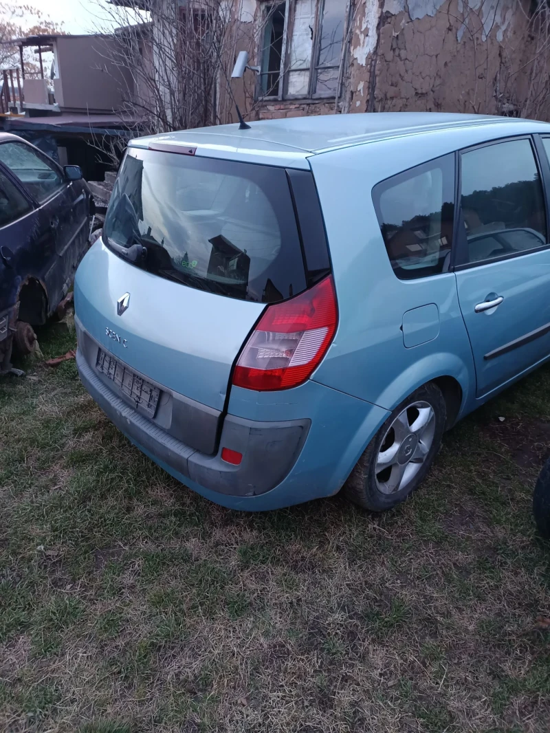 Renault Grand scenic, снимка 2 - Автомобили и джипове - 52927292
