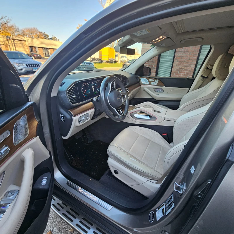 Mercedes-Benz GLS 450, снимка 11 - Автомобили и джипове - 52575454