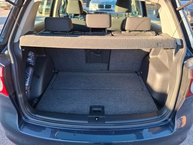 VW Golf Plus 1.6 TDI, снимка 12 - Автомобили и джипове - 52709692