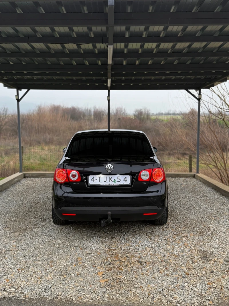 VW Jetta 1.9 tdi, снимка 5 - Автомобили и джипове - 52991629