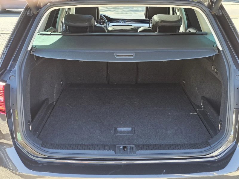 VW Passat DSG, DIGITAL, KEYLESS, DISTRONIC, снимка 10 - Автомобили и джипове - 53107145