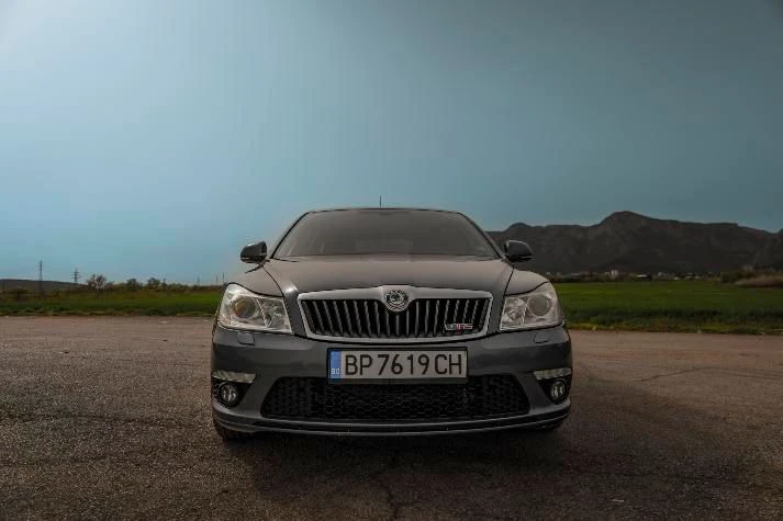 Skoda Octavia 2.0T VRS 200HP, снимка 1 - Автомобили и джипове - 47587825