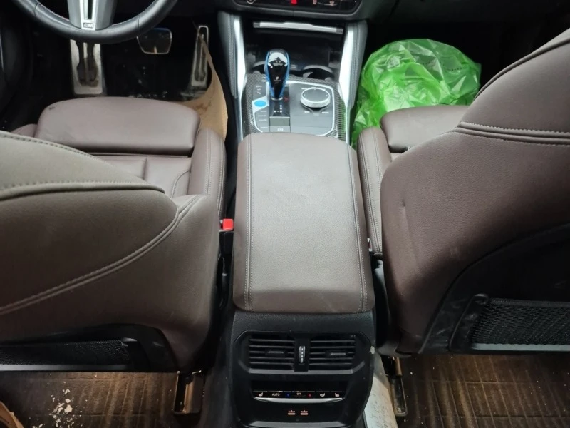 BMW i4 M50 * * CARFAX * * АВТО КРЕДИТ * * , снимка 11 - Автомобили и джипове - 52795485