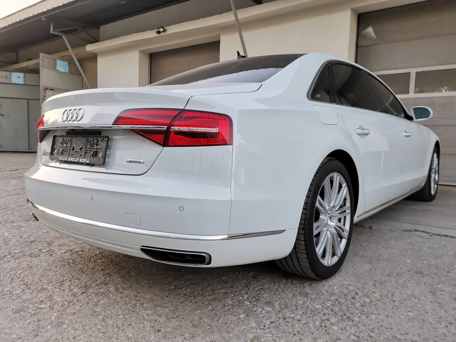 Audi A8 3.0 TFSI LONG  - изображение 4