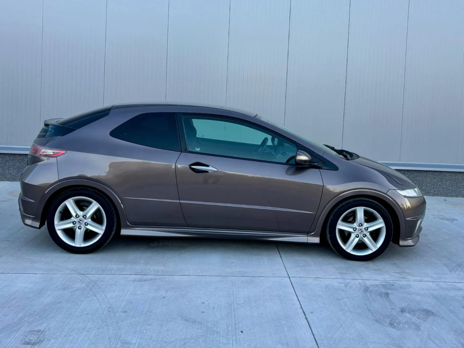 Honda Civic 1.8 i-vtec/140к.с./БЕНЗИН-ГАЗ/TYPE S - изображение 7