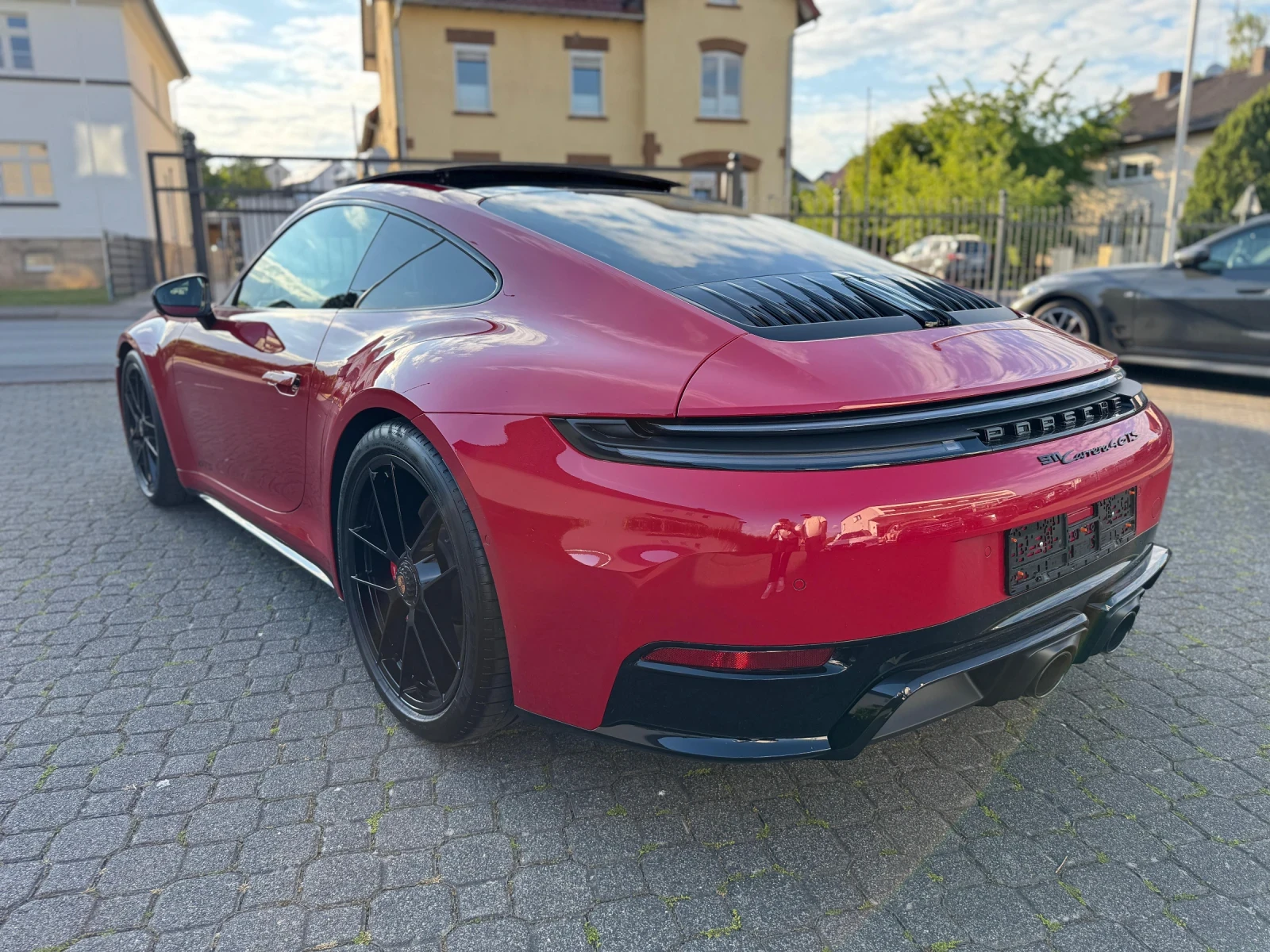 Porsche 911 Carrera4GTS MY26 Нова Налична - изображение 6