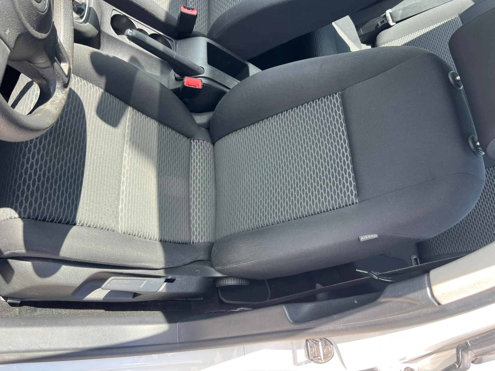 VW Golf 1.6TDi EURO 5В Лизинг - изображение 10