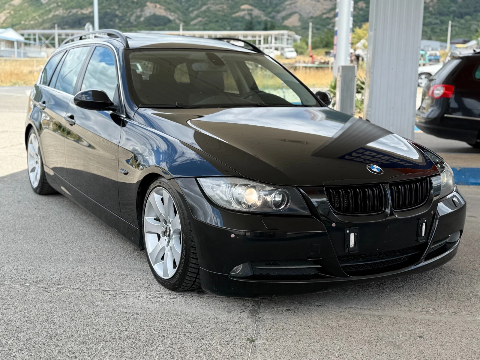 BMW 325 Navi/Keyless/Панорама - изображение 7