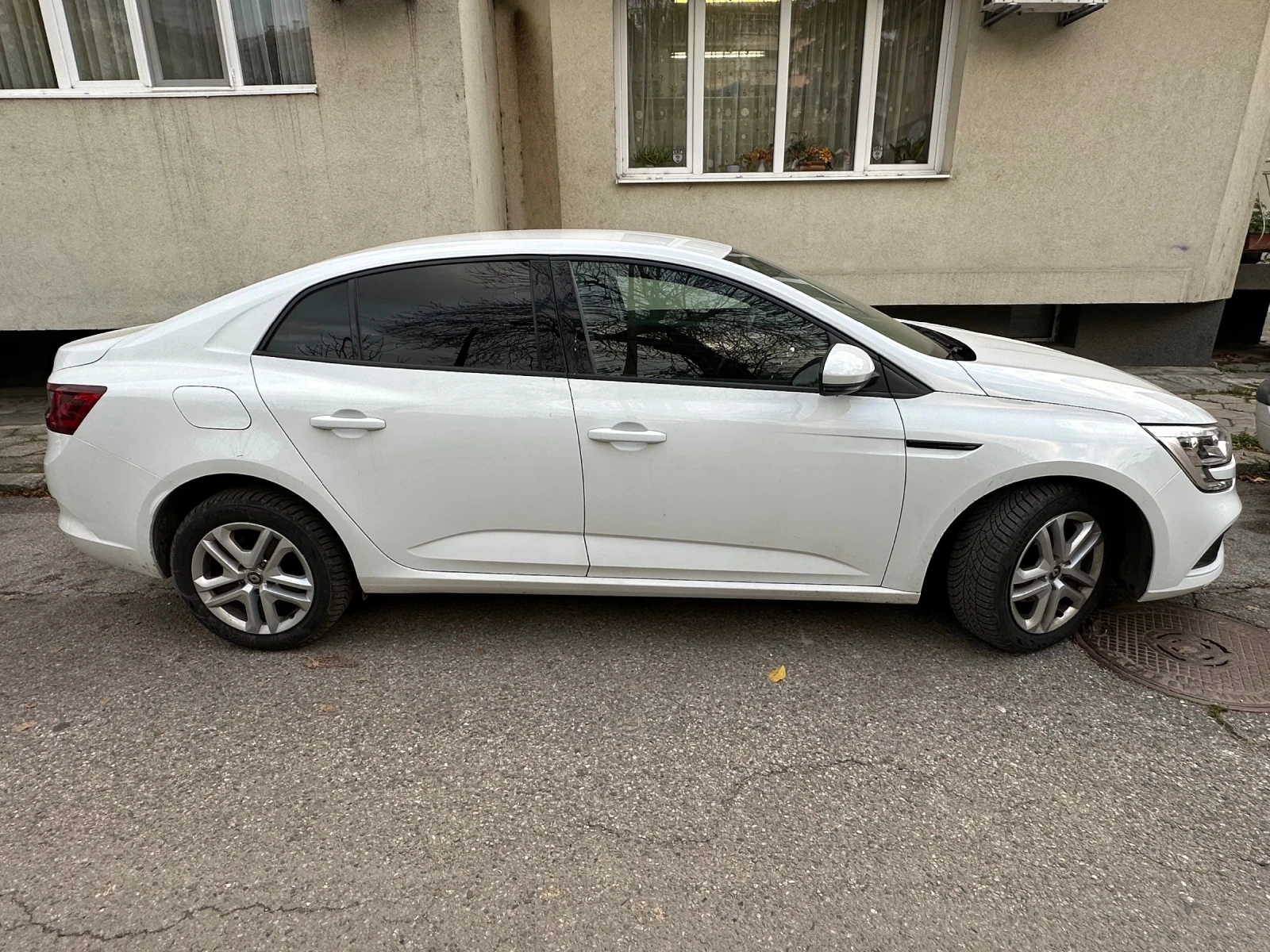 Renault Megane 1.3 TCE 140к.с. 84500КМ - изображение 3