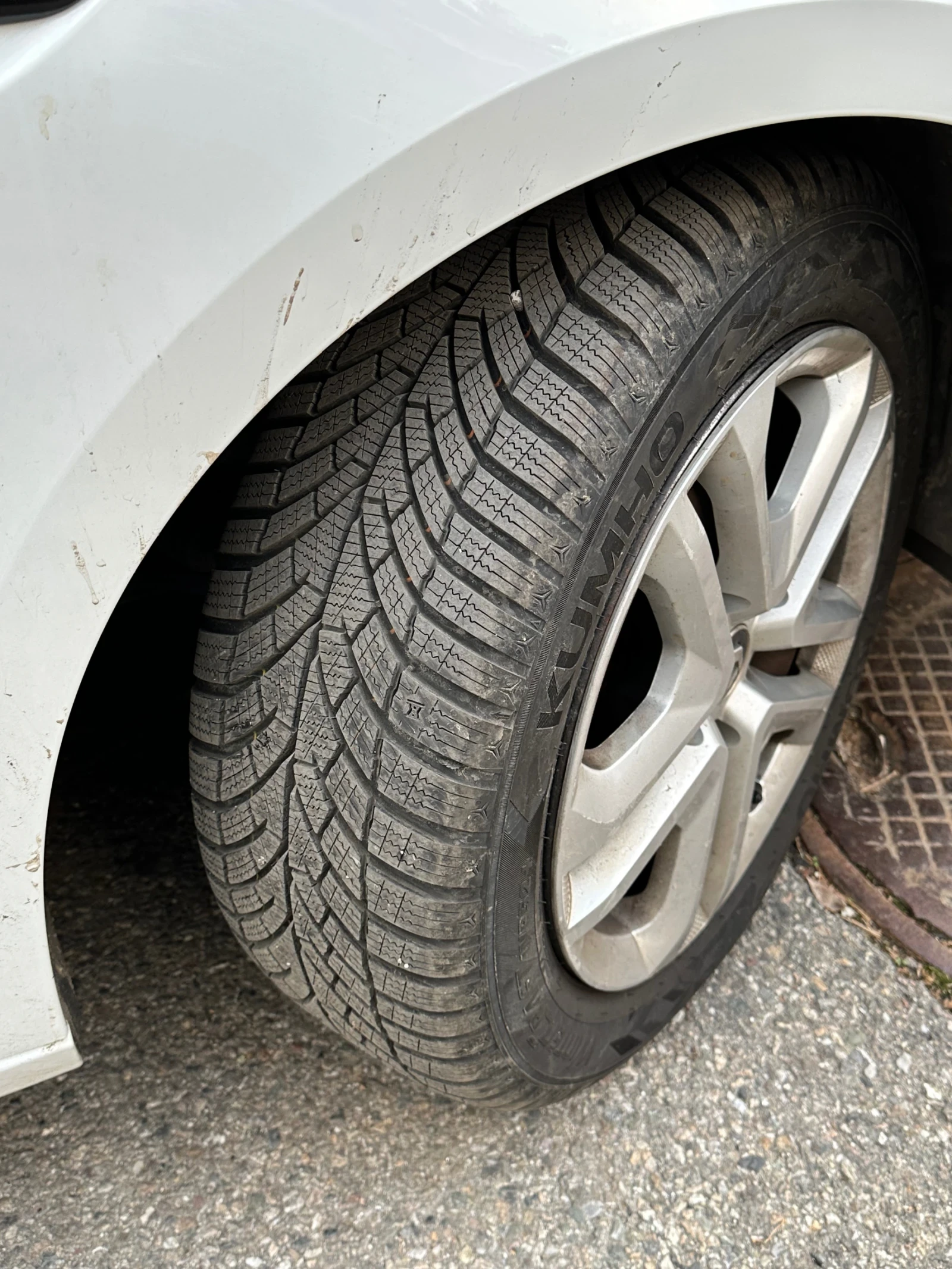 Renault Megane 1.3 TCE 140к.с. 84500КМ - изображение 2