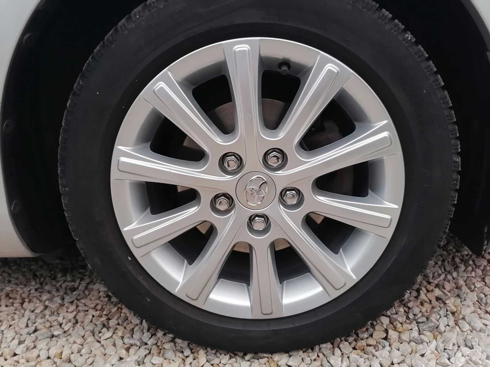 Toyota Auris 1.4 D4D | Mobile.bg � ����������� 17