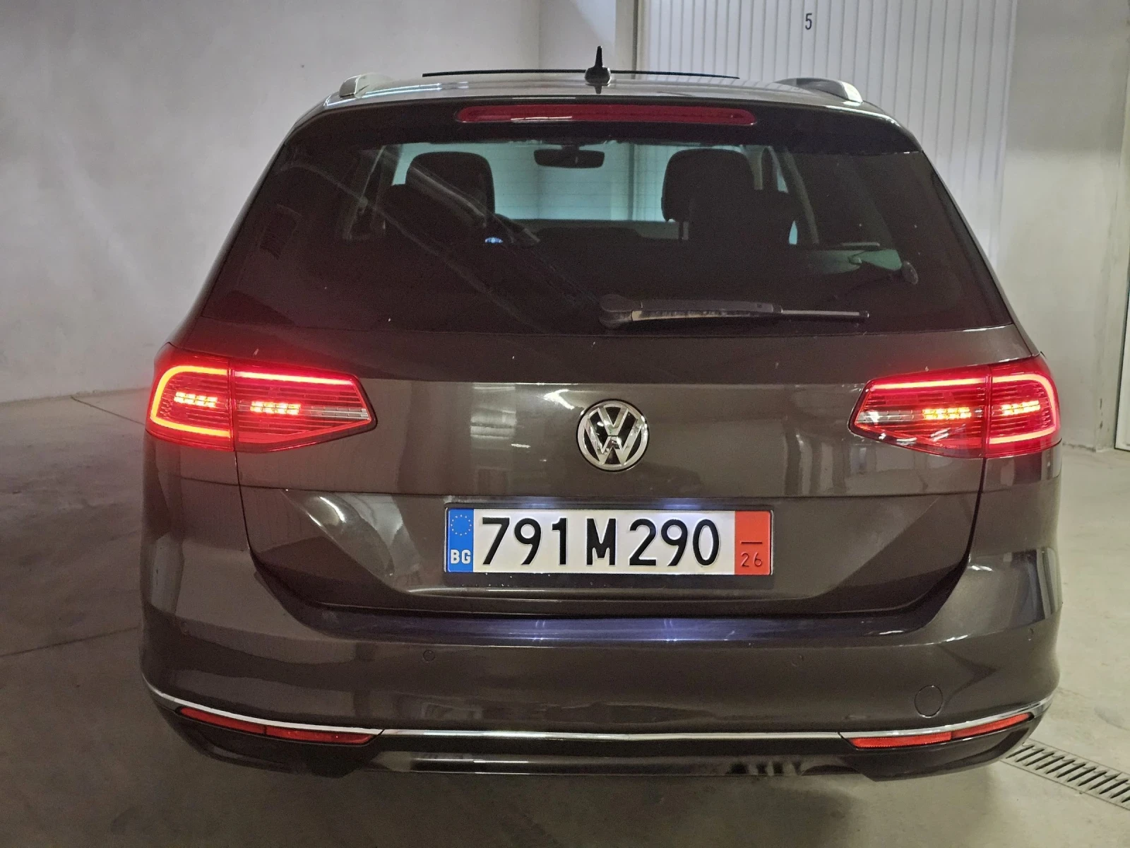 VW Passat DSG, DIGITAL, KEYLESS, DISTRONIC | Mobile.bg � ����������� 5