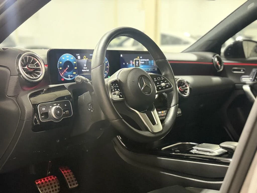 Mercedes-Benz A 250 4MATIC* HATCHBACK* АвтоКредит* (ЦЕНА ДО БГ) - изображение 6