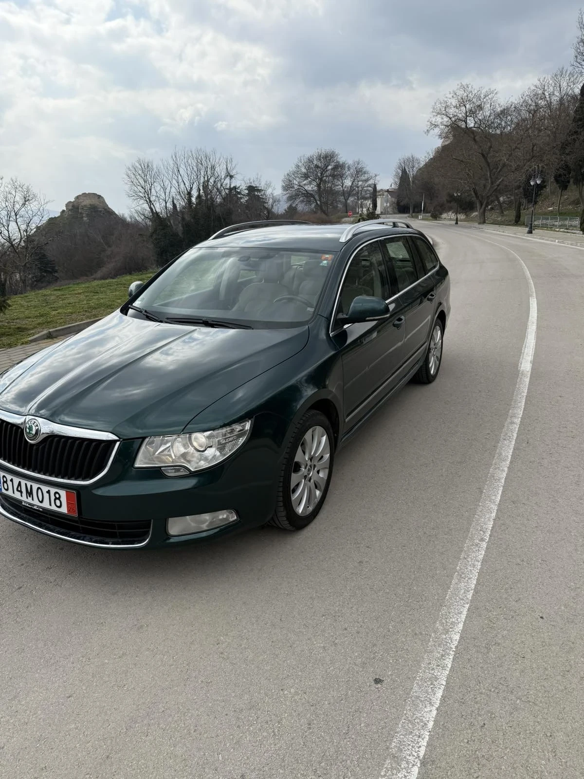 Skoda Superb 2.0 TDI 4x4, снимка 7 - Автомобили и джипове - 53862316