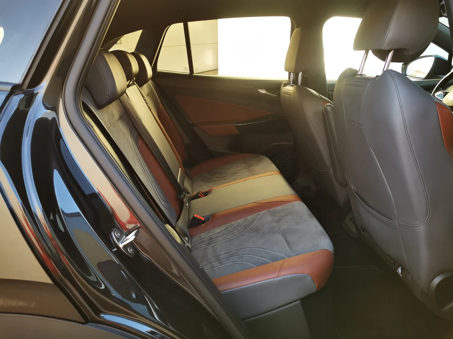 VW ID.4 ProP RWD 77 kWh, 150кВт/204к.с./1-с, снимка 8 - Автомобили и джипове - 54024723