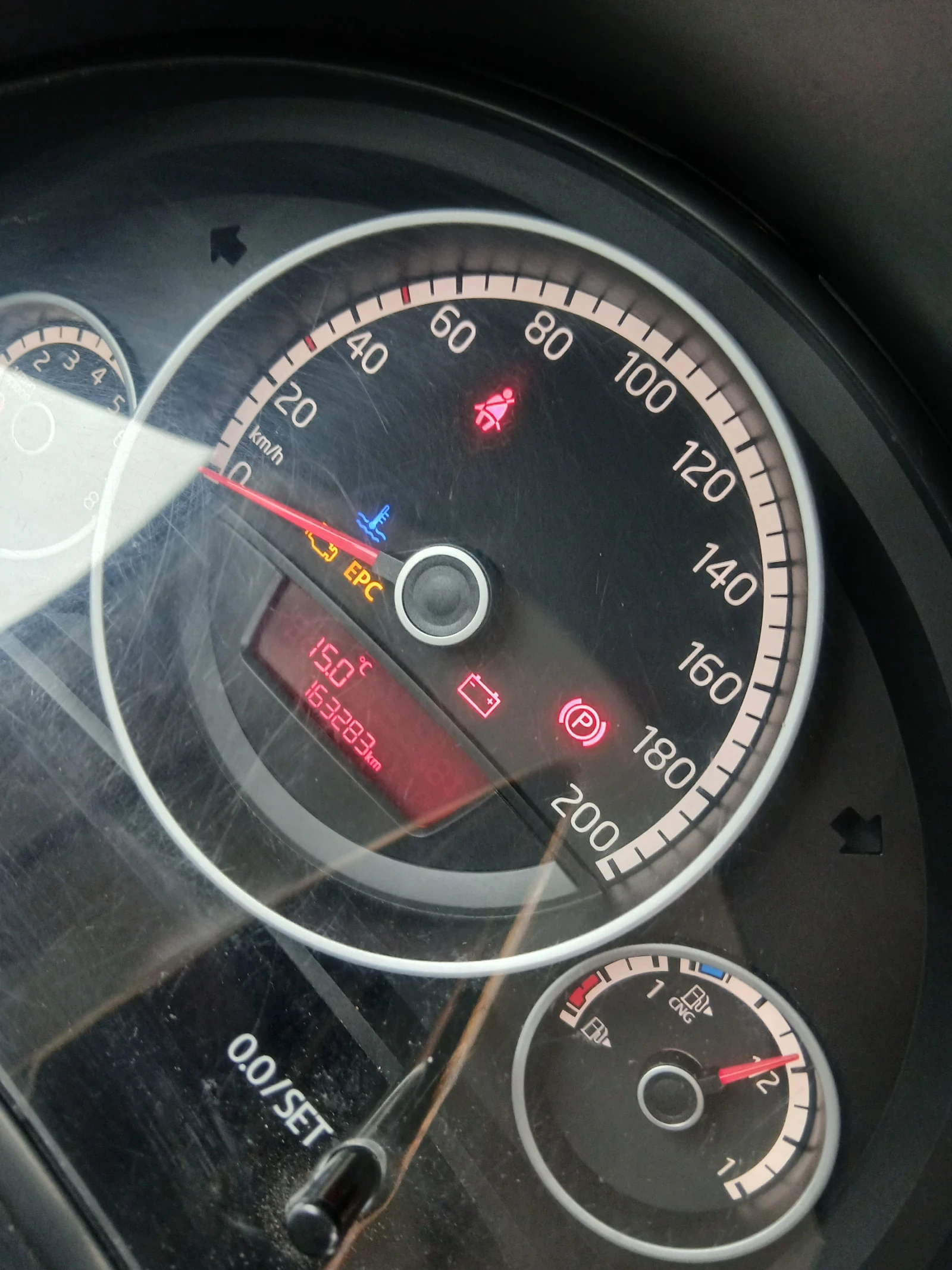 VW Up, снимка 8 - Автомобили и джипове - 54057390