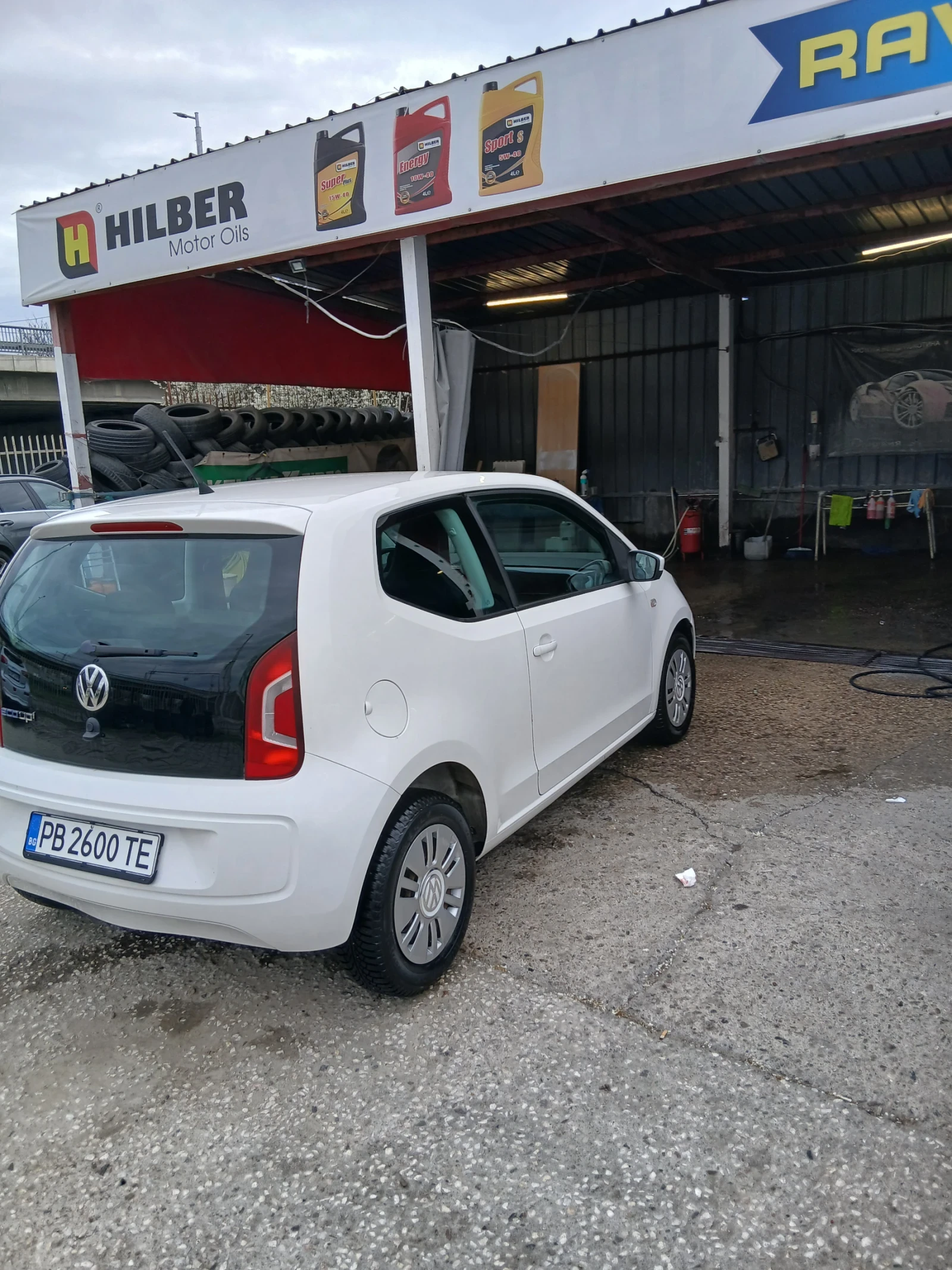VW Up, снимка 6 - Автомобили и джипове - 54057390