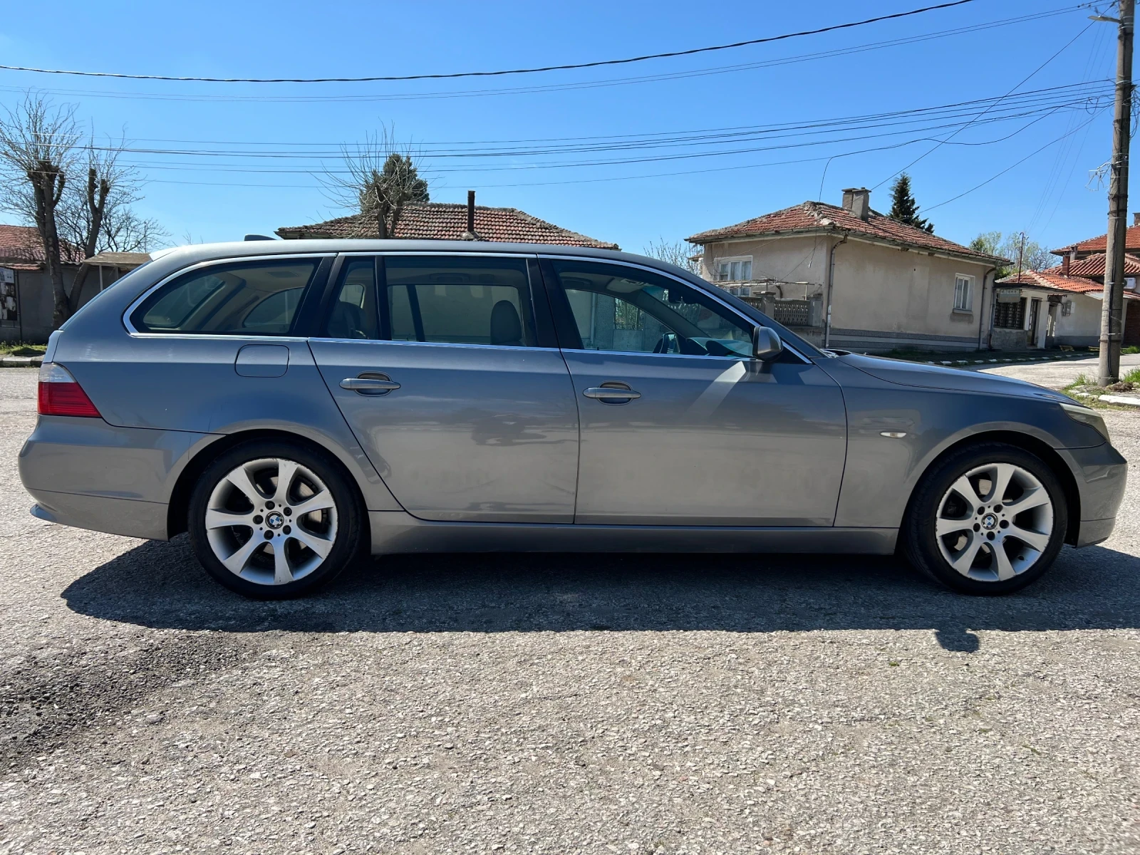 BMW 530, снимка 4 - Автомобили и джипове - 54152361