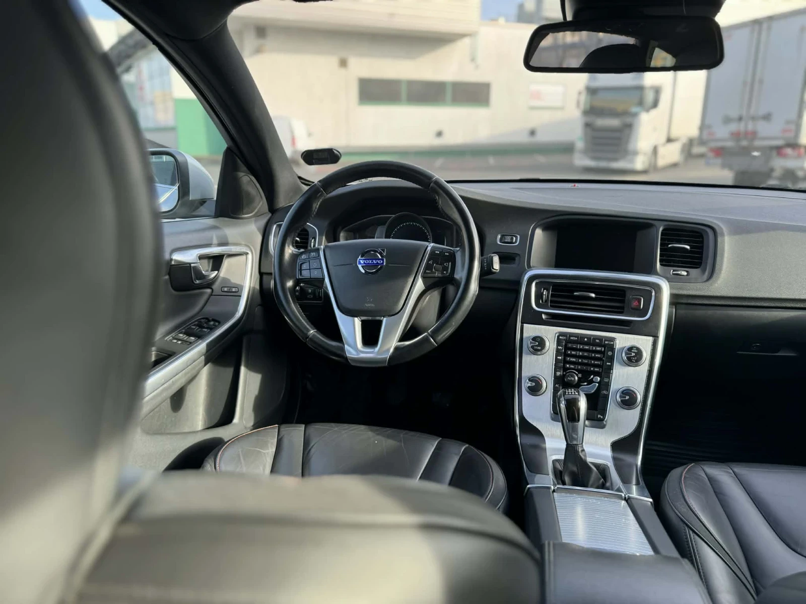 Volvo V60 OCEAN RACE , снимка 7 - Автомобили и джипове - 54155534